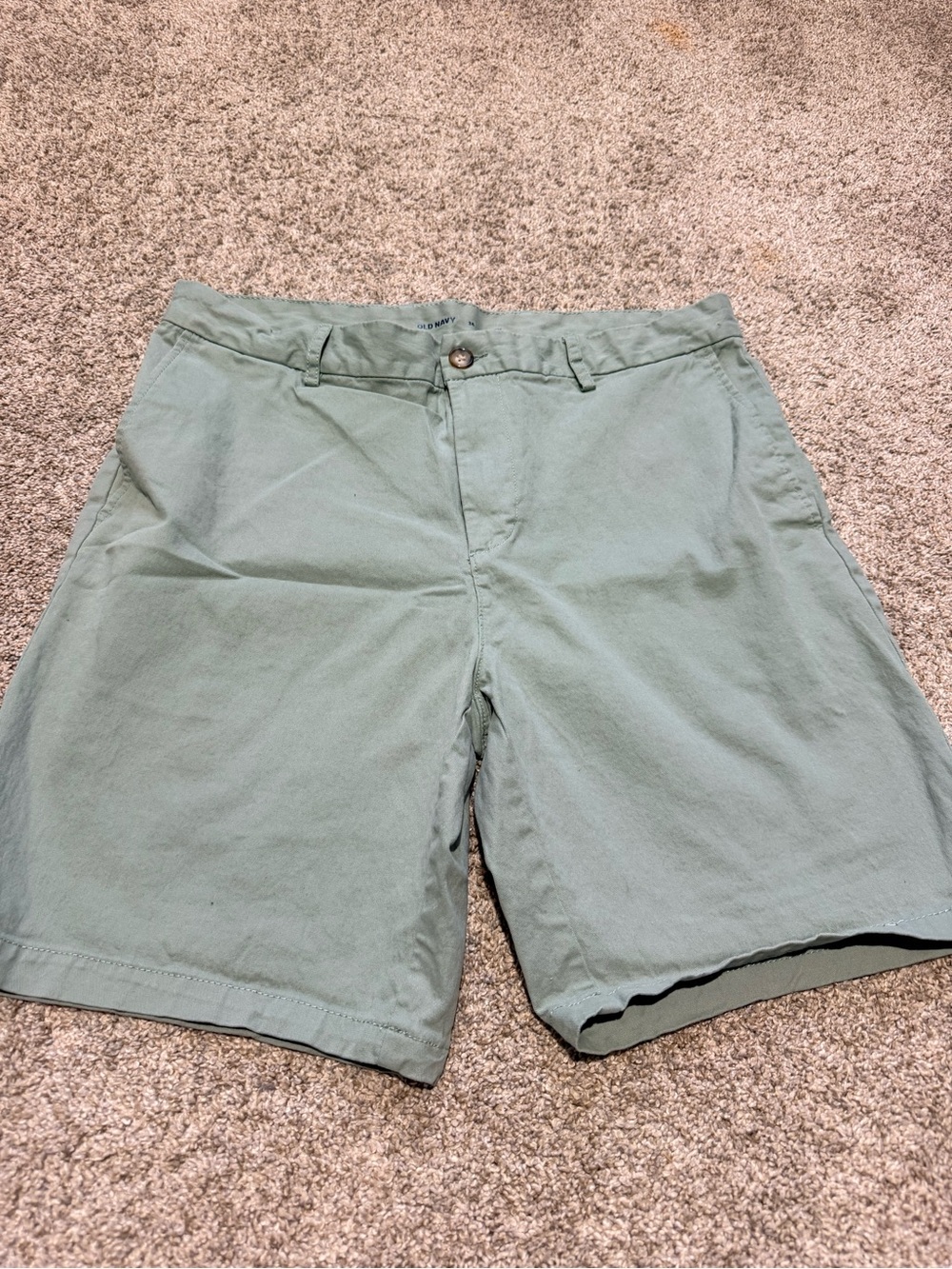 Men’s Green Old Navy Slim Khaki Shorts Size 36